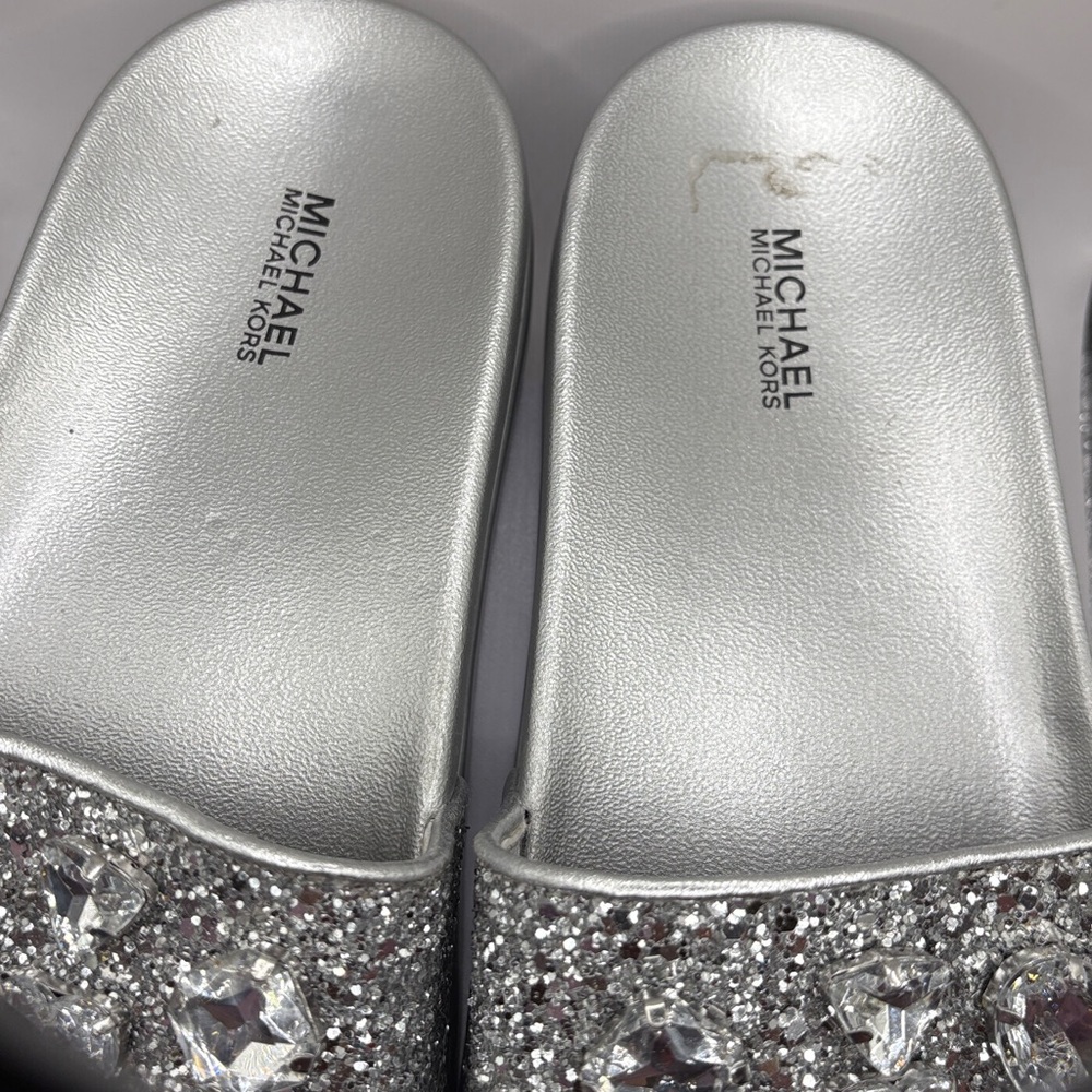 Michael Kors Tyra Silver Glitter Jewel Embellished Slide Sandals Size 9 - Picture 6 of 11